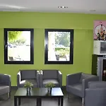 מלון Le Domaine Des Cigognes Ennevelin