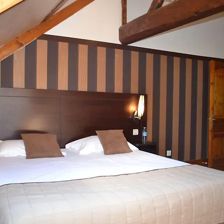 Le Domaine Des Cigognes 3*