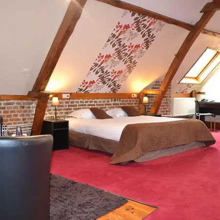 Le Domaine Des Cigognes 3*