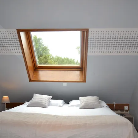 Le Domaine Des Cigognes Ennevelin