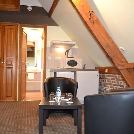 호텔 Le Domaine Des Cigognes 3*