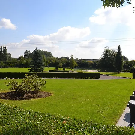 Le Domaine Des Cigognes Ennevelin