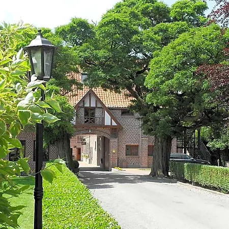 Le Domaine Des Cigognes Ennevelin