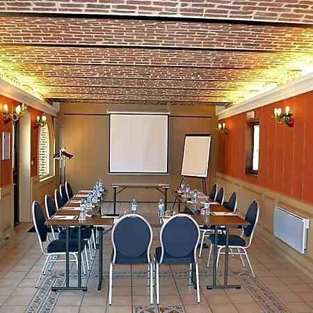 Le Domaine Des Cigognes Hotel