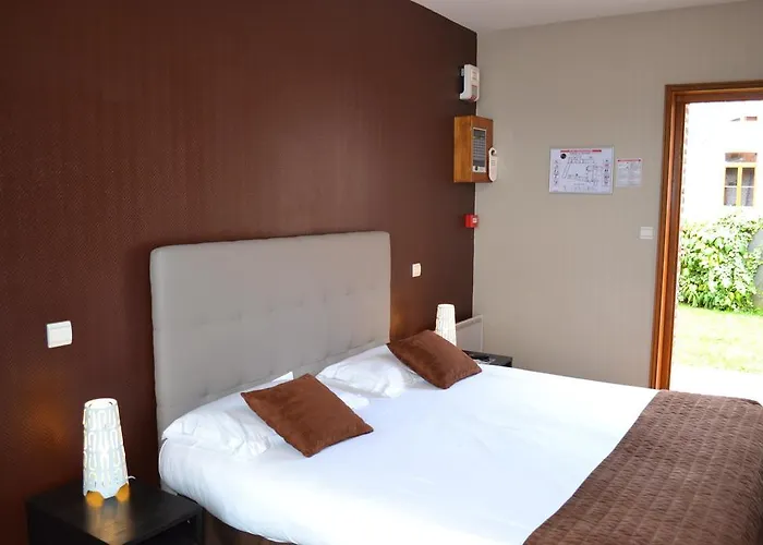 Hotel Le Domaine Des Cigognes