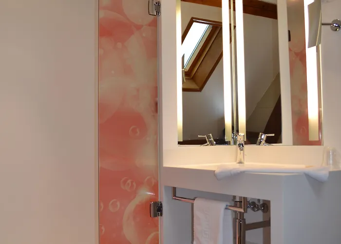 Le Domaine Des Cigognes Hotel