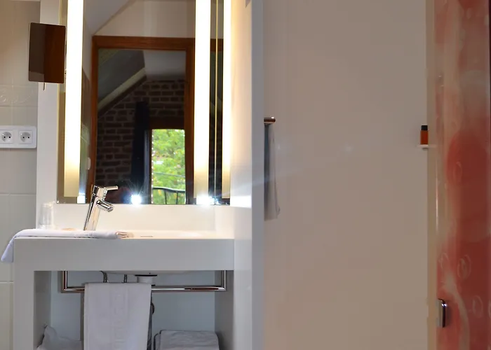 Le Domaine Des Cigognes Hotel