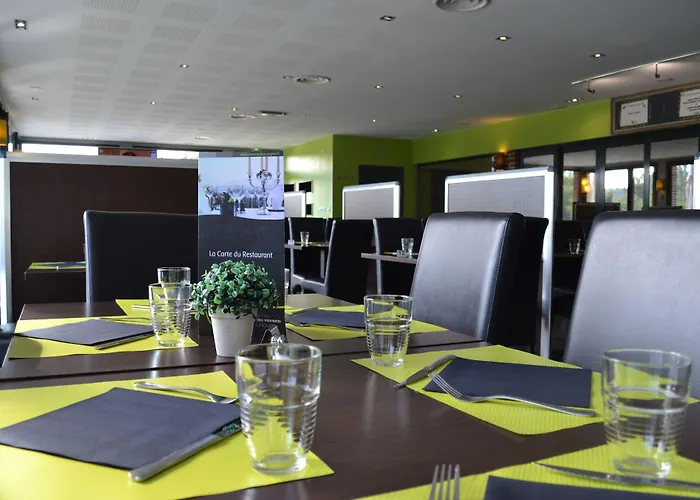 Le Domaine Des Cigognes Hotel