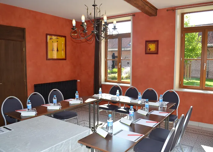 Hotel Le Domaine Des Cigognes Ennevelin