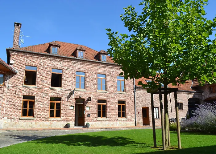 Le Domaine Des Cigognes Hotel