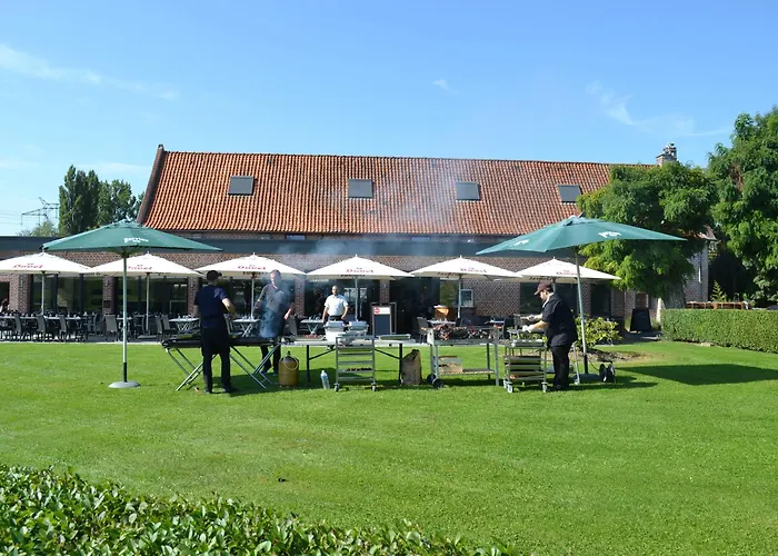 Hotel Le Domaine Des Cigognes 3*